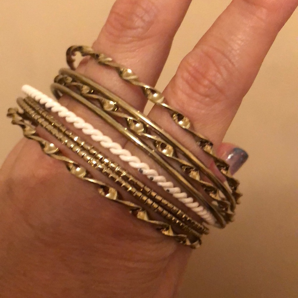 Bracelets - Picture 3 of 3